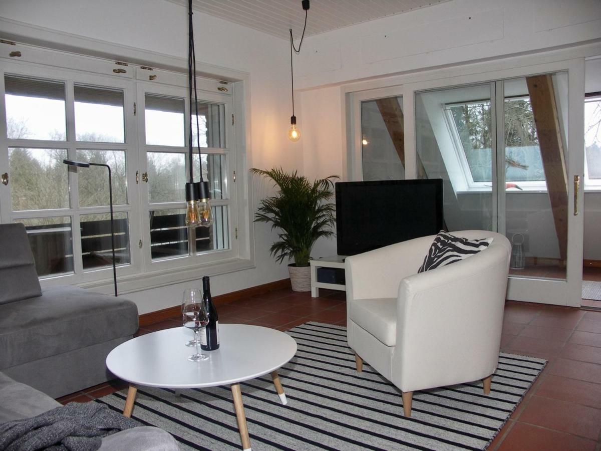 Ferienwohnung An Der Farchauer Muehle Schmilau エクステリア 写真
